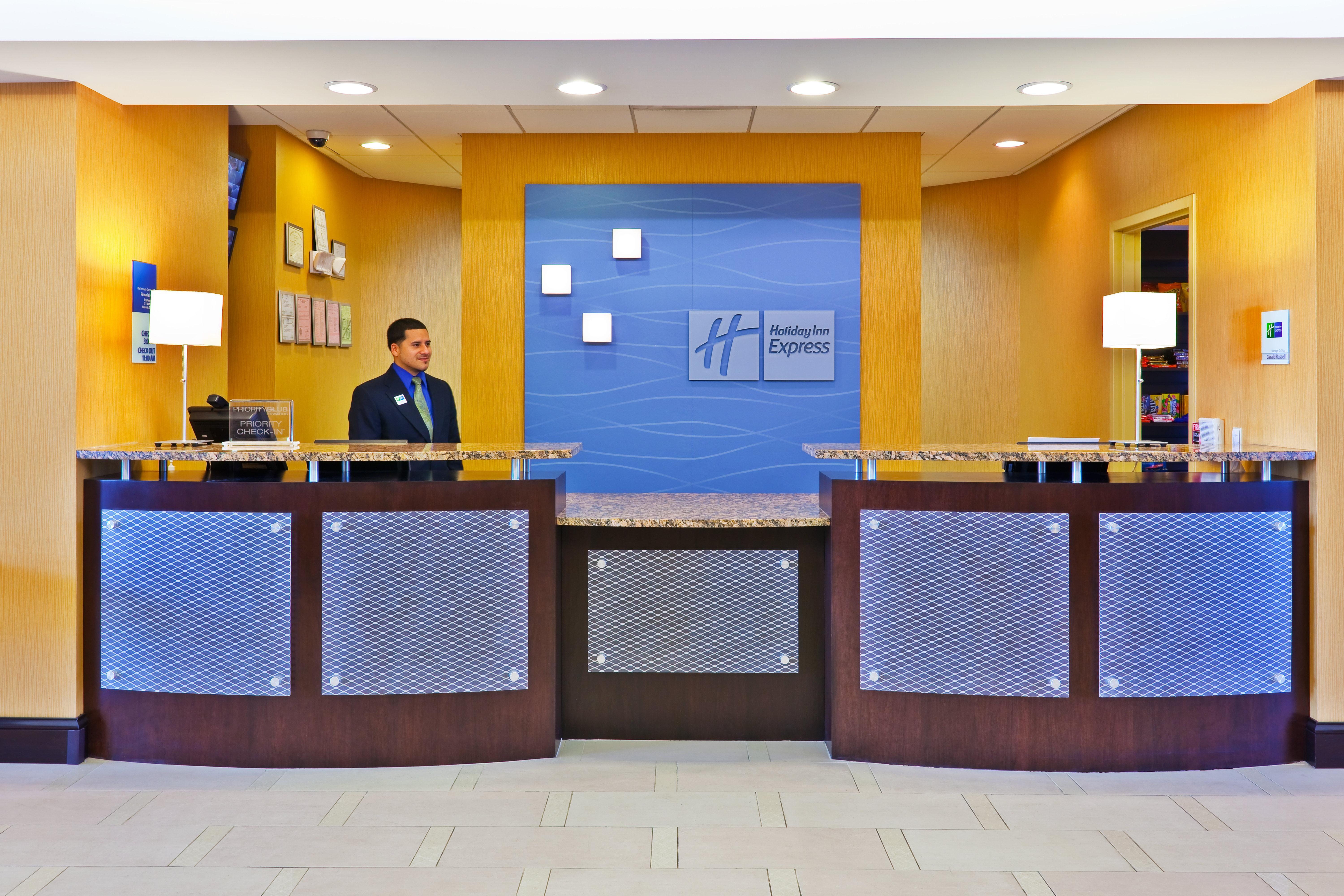 Holiday Inn Express Nashville-Opryland By Ihg Eksteriør billede